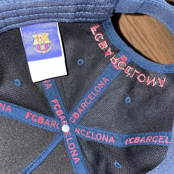 Nike FC Barcelona Hat Cap Adjustable Black Embroidered Soccer- L/XL - Picture 6 of 8